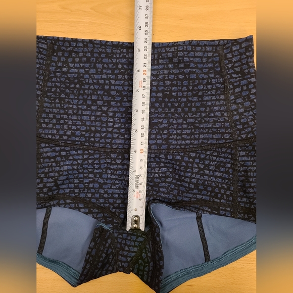 Lululemon Wunder Short 2" (Full-On Luxtreme) Shatter Weave Desert Teal Alberta L - Picture 8 of 15